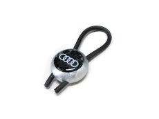 画像1: AUDI カーボンファイバー キータグ(AUDI Carbon fiber key tag) (1)