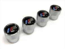 画像2: BMW バルブキャップ "M"ブラック/クロム（BMW VALVE STEM CAPS M） (2)